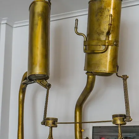 Graffitisuites#garage * Tesalónica